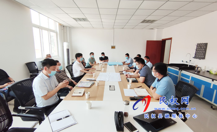 縣高新區(qū)常務(wù)副主任張愛軍組織召開福田雷薩冷藏車智能制造基地項(xiàng)目推進(jìn)會(huì) 縣高新區(qū)常務(wù)副主任張愛軍組織召開福田雷薩冷藏車智能制造基地項(xiàng)目推進(jìn)會(huì)