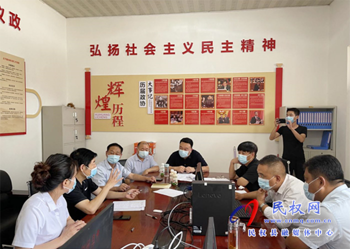 縣委常委、宣傳部長屠志遠到莊子鎮(zhèn)督導(dǎo)檢查疫情防控各項工作落實情況