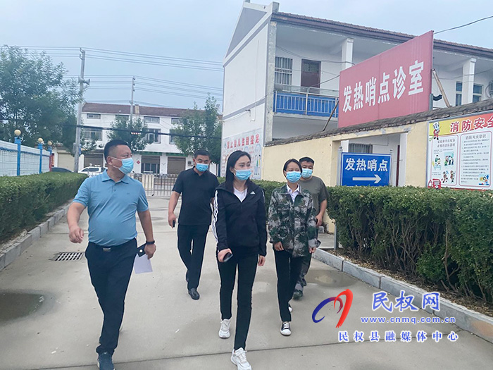 副縣長朱琳帶隊到伯黨鄉(xiāng)衛(wèi)生院督導(dǎo)檢查