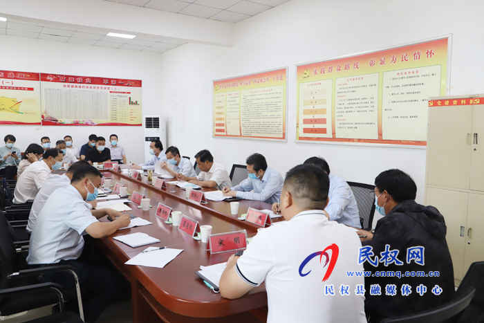 副省長(zhǎng)武國(guó)定在民權(quán)縣調(diào)研時(shí)強(qiáng)調(diào):鞏固拓展脫貧攻堅(jiān)成果 統(tǒng)籌推進(jìn)“三農(nóng)”各項(xiàng)工作 副省長(zhǎng)武國(guó)定在民權(quán)縣調(diào)研時(shí)強(qiáng)調(diào):鞏固拓展脫貧攻堅(jiān)成果 統(tǒng)籌推進(jìn)“三農(nóng)”各項(xiàng)工作
