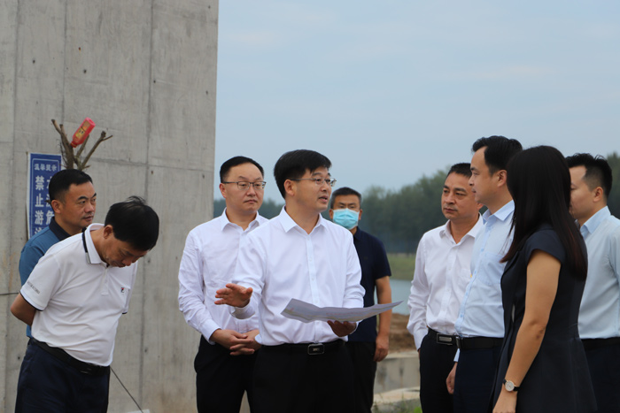 中國光彩事業(yè)國際投資集團(tuán)執(zhí)行總裁陳江濤一行蒞民調(diào)研 中國光彩事業(yè)國際投資集團(tuán)執(zhí)行總裁陳江濤一行蒞民調(diào)研