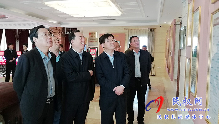 市人大常委會(huì)副主任姬脈常、劉彥華到民開(kāi)展“萬(wàn)人助萬(wàn)企”活動(dòng)