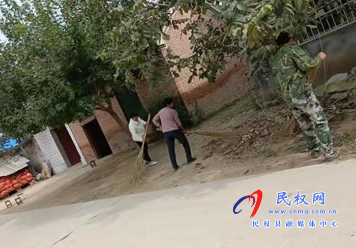 王橋鎮(zhèn)：扎實推進秋收后農村人居環(huán)境整治提升工作