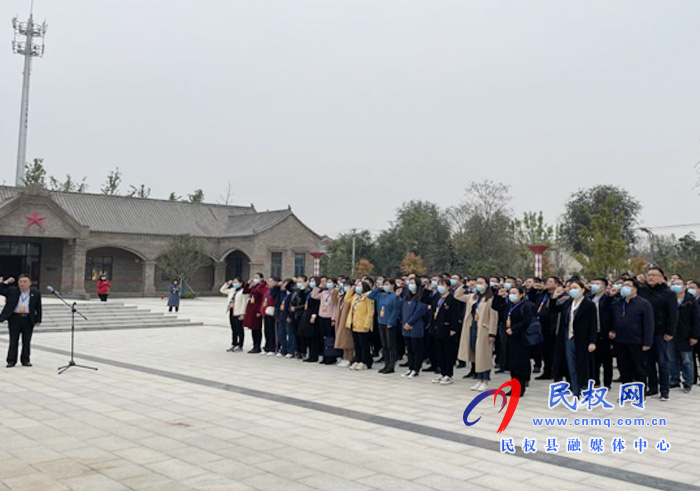 商丘市推進(jìn)新時(shí)代基層干部主題培訓(xùn)行動示范培訓(xùn)班赴民權(quán)縣開展現(xiàn)場觀摩學(xué)習(xí)