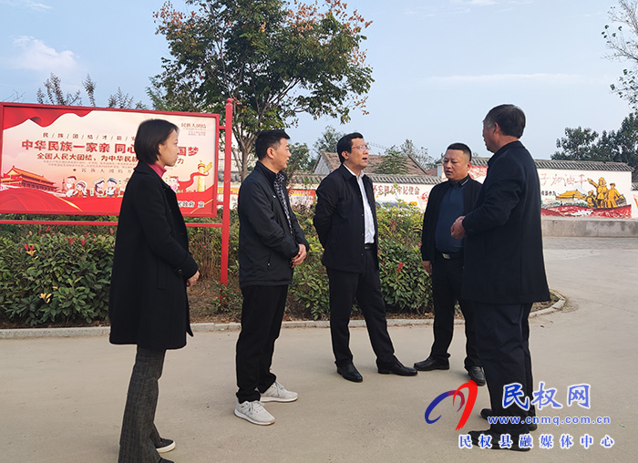 縣委常委、統(tǒng)戰(zhàn)部長李君到伯黨鄉(xiāng)調(diào)研民族宗教工作