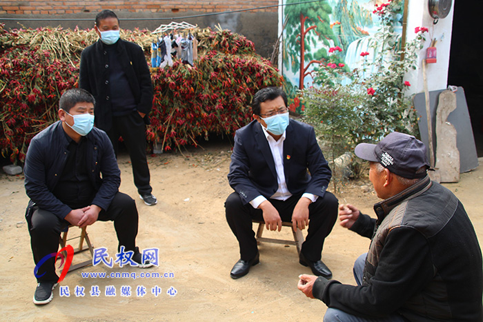縣委常委、統(tǒng)戰(zhàn)部長李君到花園鄉(xiāng)調研軟弱渙散村黨組織整頓工作
