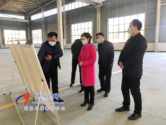 縣委副書記、縣長王靜嫻查看省市縣重點(diǎn)民生實(shí)事、重點(diǎn)項(xiàng)目和“三個一批”項(xiàng)目進(jìn)展情況