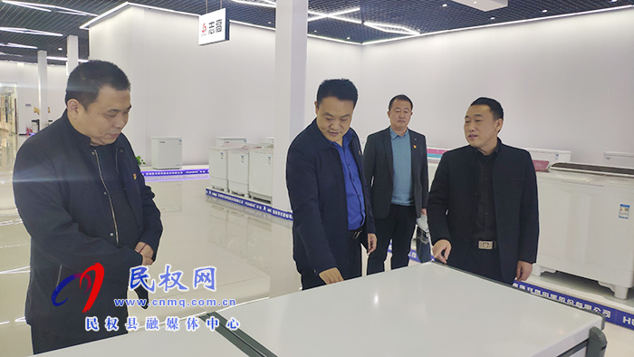 縣委常委、組織部長王義彬到聯(lián)系企業(yè)開展“萬人助萬企”活動