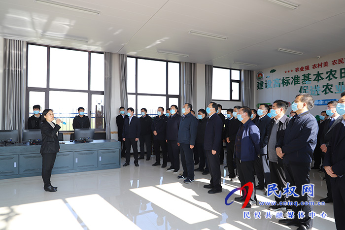 商丘市2021年度第二次農(nóng)村人居環(huán)境整治暨高標準農(nóng)田建設工作觀摩組蒞民觀摩