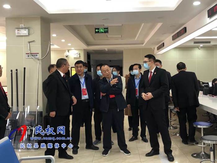 縣政協(xié)視察未成年人權益保護、預防青少年違法犯罪工作