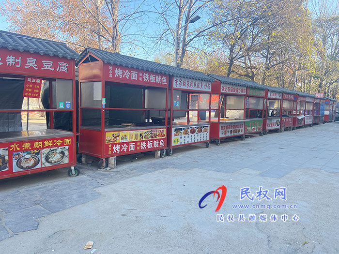 【創(chuàng)文創(chuàng)衛(wèi)民權(quán)在行動】 縣創(chuàng)城辦督導(dǎo)組督導(dǎo)城區(qū)環(huán)境整治工作