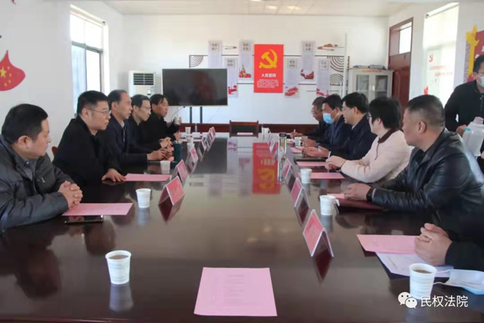 省法院黨組成員、副院長(zhǎng)郭保振到野崗鎮(zhèn)孟莊村開展幫扶調(diào)研工作