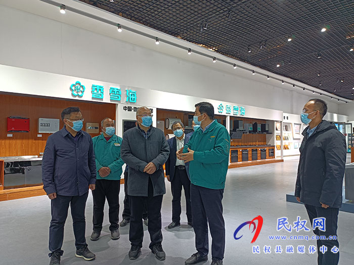 商丘師范學院經(jīng)濟管理學院院長張保勝到民調(diào)研