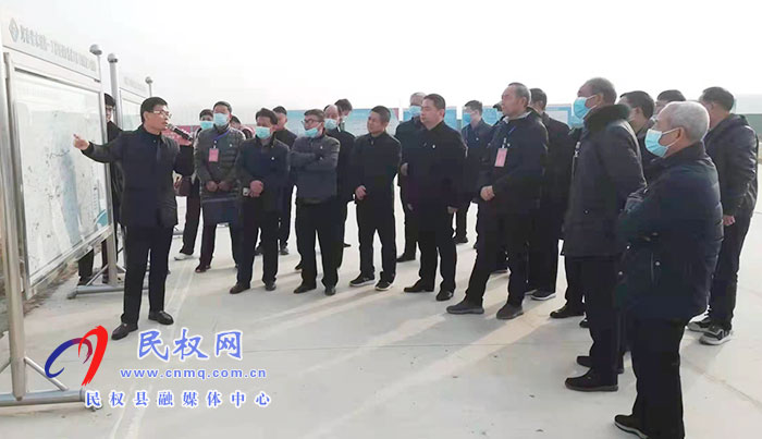 民權(quán)縣離退休黨工委、縣委老干部局組織我縣離退休干部赴柘城縣學(xué)習(xí)調(diào)研