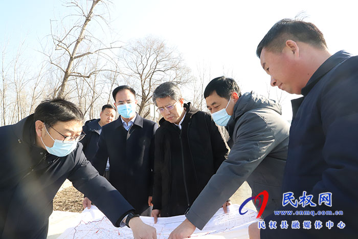 副市長(zhǎng)潘峰蒞民調(diào)研重點(diǎn)水利工程項(xiàng)目建設(shè)工作