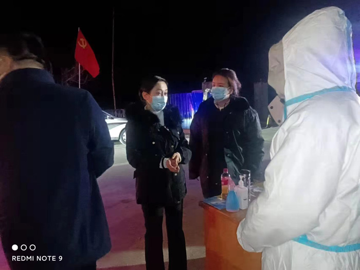 副縣長朱琳到豫魯交界卡點(diǎn)檢查疫情防控工作