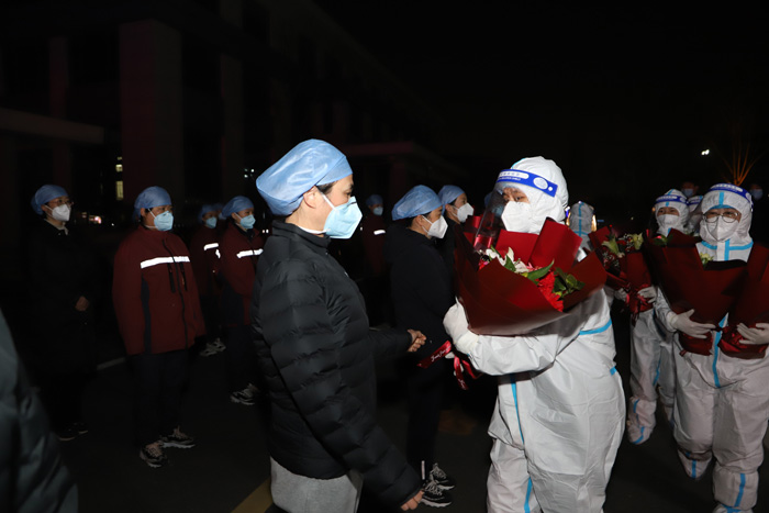 不負(fù)使命！民權(quán)支援鄭州核酸檢測(cè)采樣隊(duì)凱旋