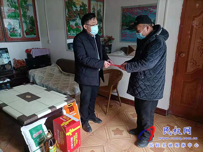 縣委常委、宣傳部長、副縣長畢道喜走訪慰問老黨員、困難黨員和“春蕾女童”