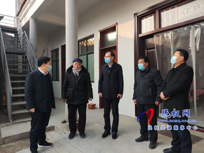 市政府副秘書長李長領(lǐng)到民開展春節(jié)走訪慰問活動