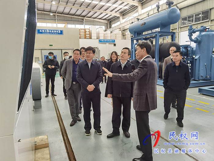 縣委書記張團結陪同市長擺向陽赴福建雪人集團招商考察