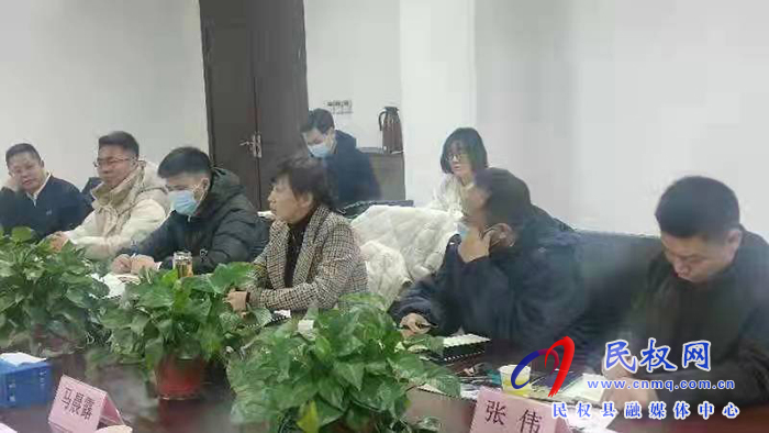 縣委常委、副縣長于茜赴河南中原鐵路物流有限公司洽談項目