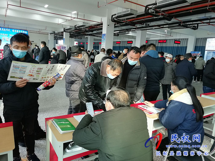 “退役不退志 就業(yè)再起航”民權(quán)縣2022年退役軍人專場招聘會(huì)舉行