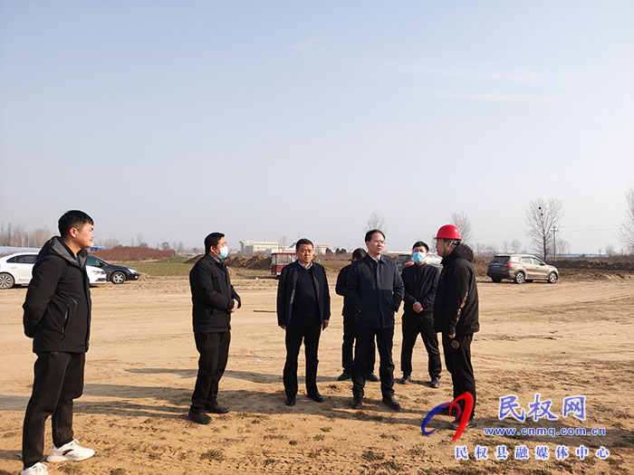 縣委常委、常務(wù)副縣長(zhǎng)王景義調(diào)研企業(yè)運(yùn)營(yíng)情況