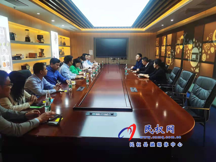 縣委副書記、縣長(zhǎng)王靜嫻帶隊(duì)到廣東新寶電器股份有限公司考察
