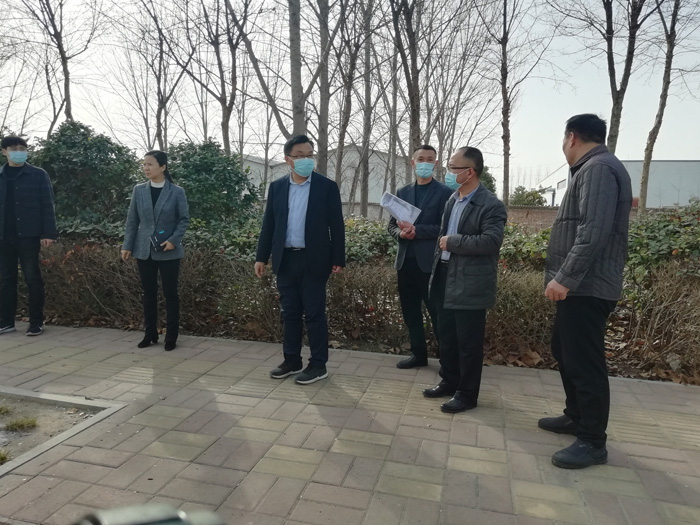 縣委常委、宣傳部長、副縣長畢道喜督導檢查單位責任區(qū)環(huán)境衛(wèi)生整治情況