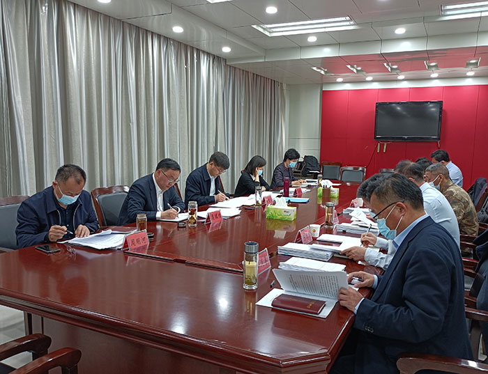 縣委書記張團(tuán)結(jié)主持召開中共民權(quán)縣第十三屆委員會常務(wù)委員會第 17 次會議