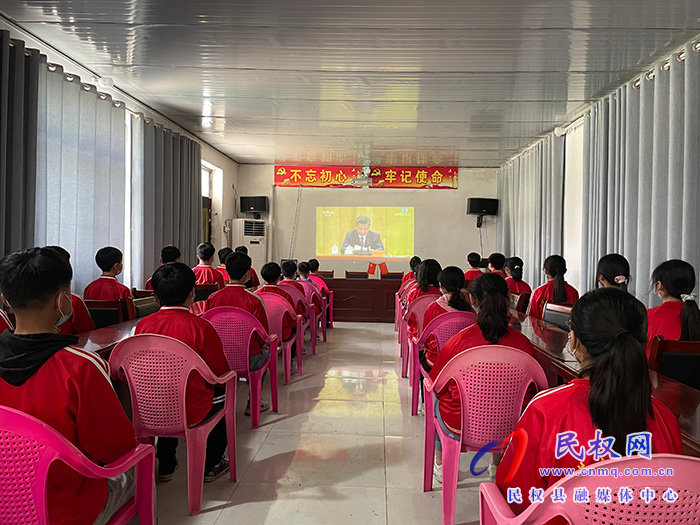 民權(quán)縣精英武校收看收聽總結(jié)表彰大會直播，引發(fā)熱烈反響