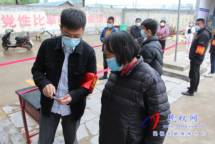 當先鋒，做表率！---民權縣褚廟鄉(xiāng)黨員先鋒勇擔當
