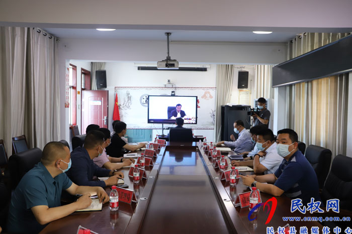 我縣組織收聽(tīng)收看全省普通高等學(xué)校招生考試安全工作電視電話(huà)會(huì)議