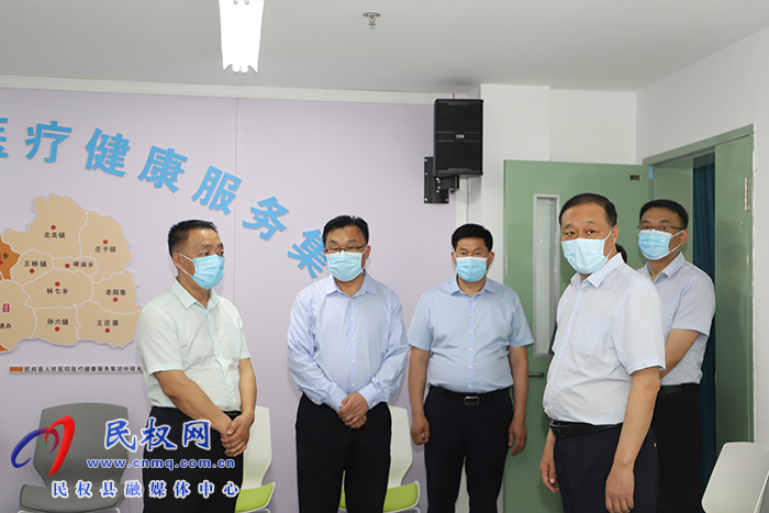 縣委常委、宣傳部長、副縣長畢道喜調(diào)研指導高考準備工作