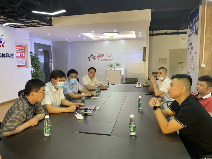 縣委書記張團結(jié)率隊在廣東開展招商活動