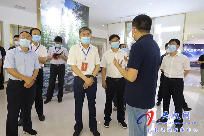 市政協(xié)主席曾昭寶蒞民調研