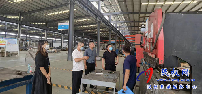 民權(quán)縣應(yīng)急管理局組織開展“雙隨機(jī)，一公開”安全生產(chǎn)執(zhí)法檢查工作