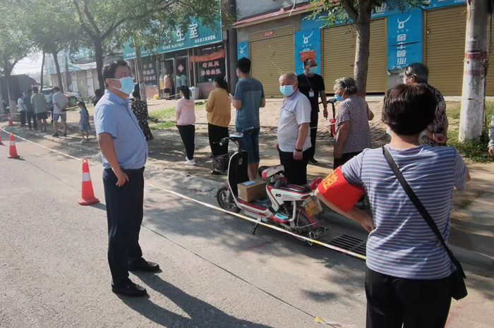 縣領(lǐng)導(dǎo)李君調(diào)研督導(dǎo)疫情防控、信訪維穩(wěn)、土地流出和全民核酸檢測工作