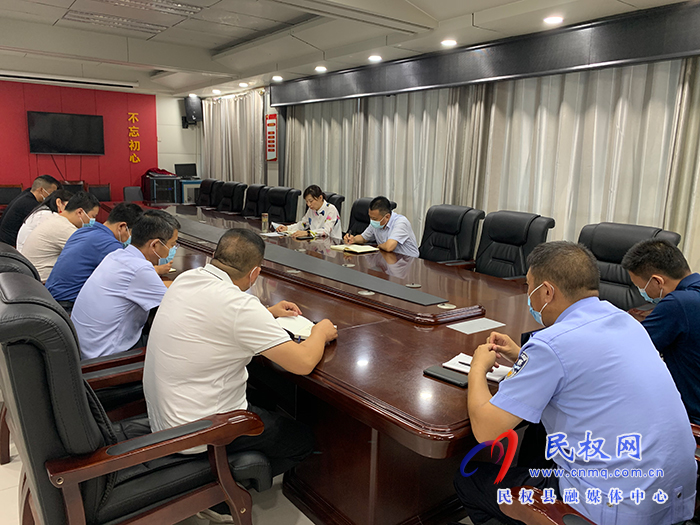 我縣召開市場(chǎng)保供專班和口岸專班疫情防控會(huì)議