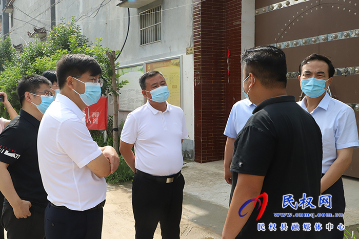 民權(quán)縣新冠肺炎疫情省市縣聯(lián)合指揮部加壓促進(jìn)會(huì)召開