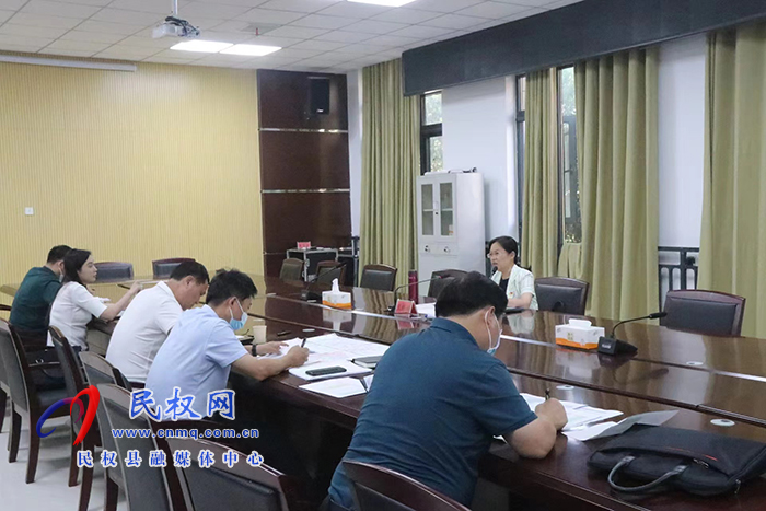 民權(quán)縣召開常態(tài)化便民核酸檢測采樣點(diǎn)設(shè)置及掃碼布碼、電子圍欄建設(shè)工作推進(jìn)會(huì)議