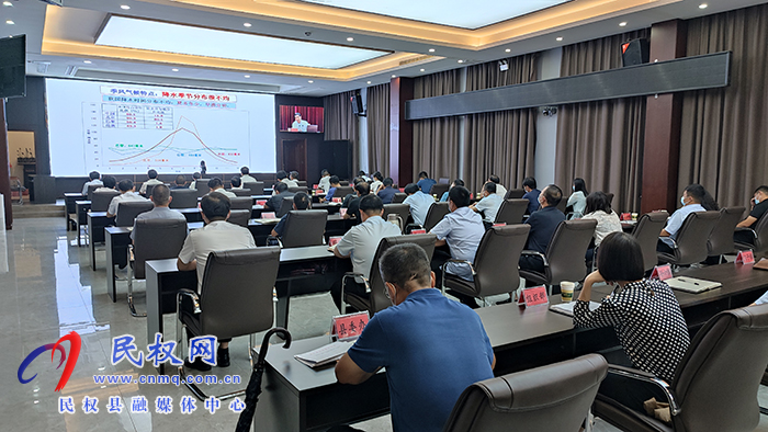 我縣組織收聽收看市委理論學(xué)習(xí)中心組（擴(kuò)大）學(xué)習(xí)報(bào)告會（第十一期商丘大講堂)