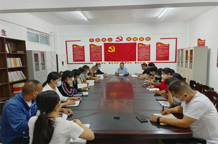 民權縣部分鄉(xiāng)鎮(zhèn)和縣直單位開展“讀書交流會”活動