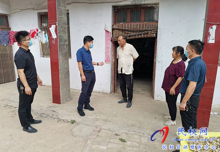 民權(quán)縣衛(wèi)健委主任陳杰調(diào)研鞏固脫貧攻堅成果“百日攻堅”專項行動