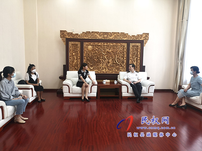 縣委常委、副縣長于茜同鄭州海關領導到南寧海關調研