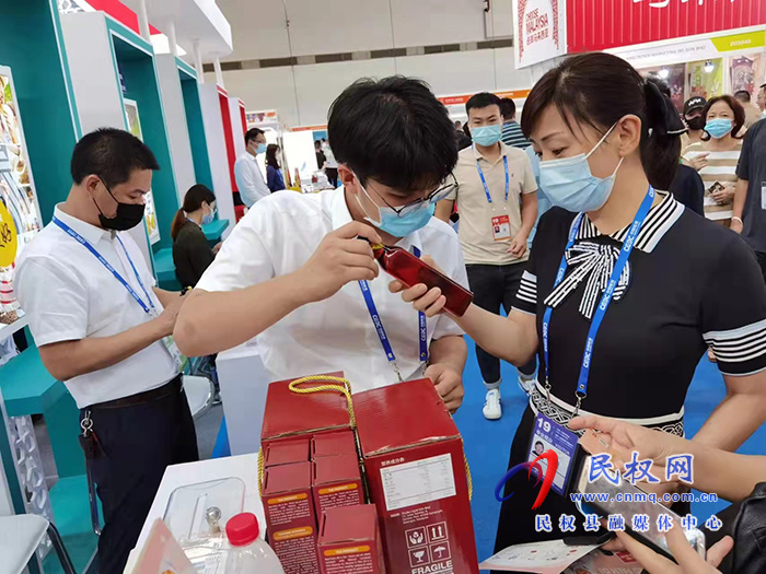縣委常委、副縣長于茜帶隊(duì)赴廣西南寧參加第十九屆東盟博覽會