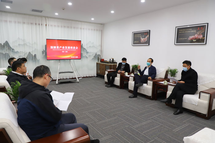 縣領(lǐng)導(dǎo)韓德勇對我縣食品加工企業(yè)進行調(diào)研