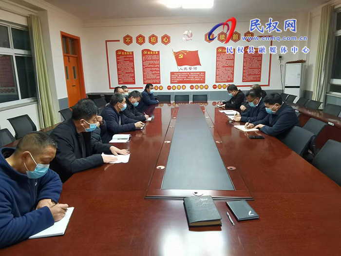 縣委常委、宣傳部長(zhǎng)、副縣長(zhǎng)畢道喜督導(dǎo)校園疫情防控工作
