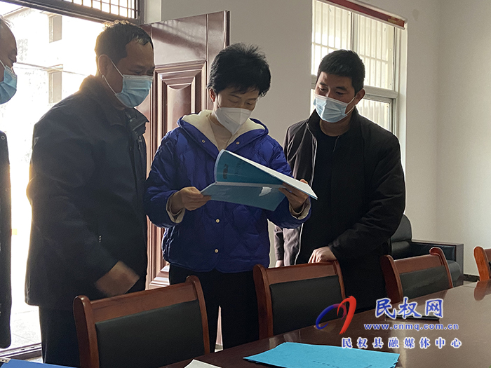 縣人大常委會主任周燕到白云寺鎮(zhèn)調研鞏固拓展脫貧攻堅成果工作