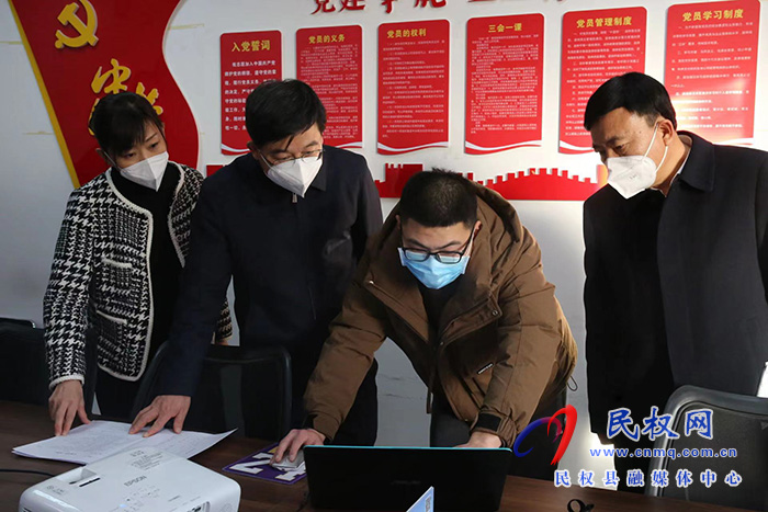 縣委書記張團結(jié)調(diào)研包保企業(yè)食品安全 “兩個責(zé)任”工作機制落實情況